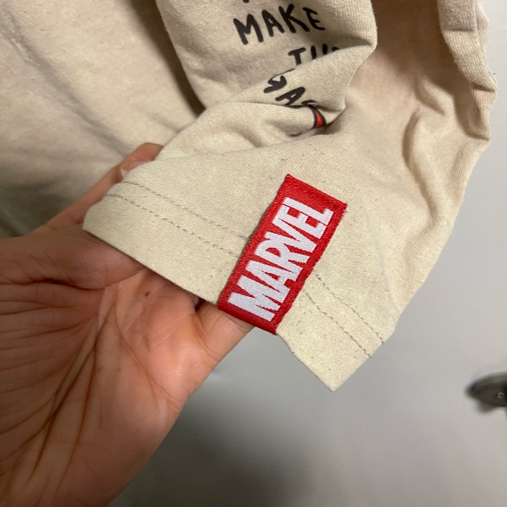 Wolverine Beige Graphic Tee - Picture 3 of 4